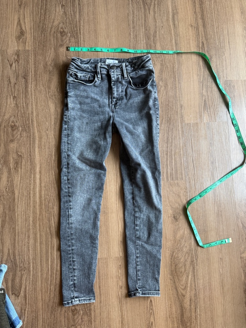 Frame Le One Skinny 1 Hughes
